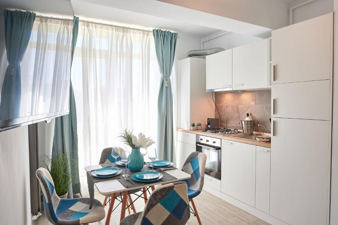 Summer Studio Spa N Pools Beach Resort Năvodari Εξωτερικό φωτογραφία