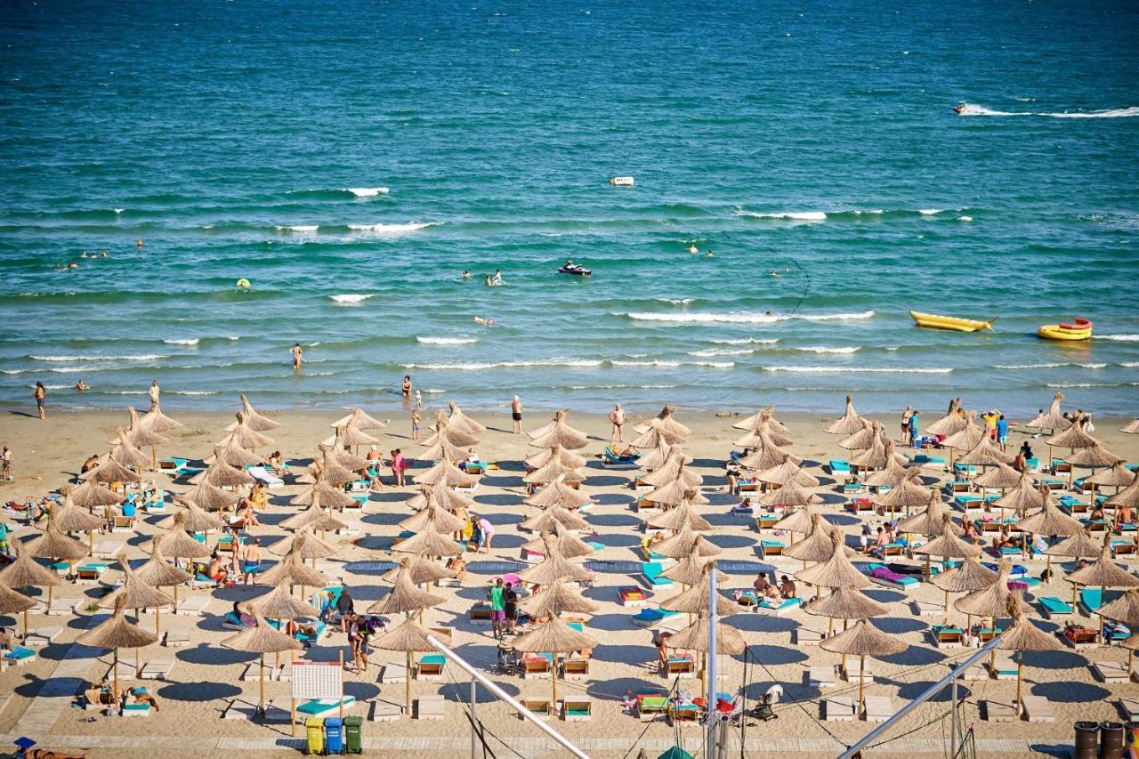 Summer Studio Spa N Pools Beach Resort Năvodari Εξωτερικό φωτογραφία